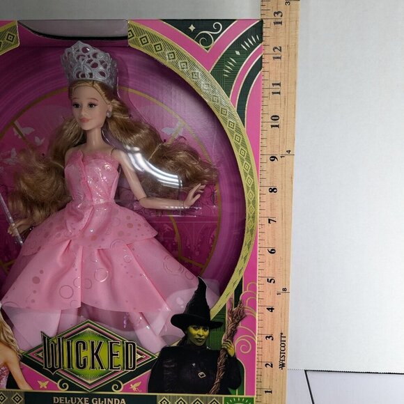 Mattel Wicked Movie DELUXE Glinda Fashion Doll Ariana Grande URL Misprint Error - Picture 16 of 16